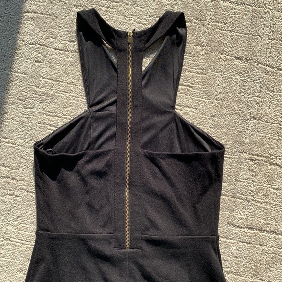 Express Bodycon Crossover Halter Mini Dress - Picture 5 of 11